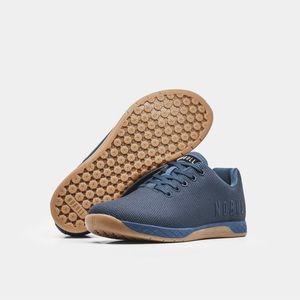 WOMEN'S GUM TRAINER